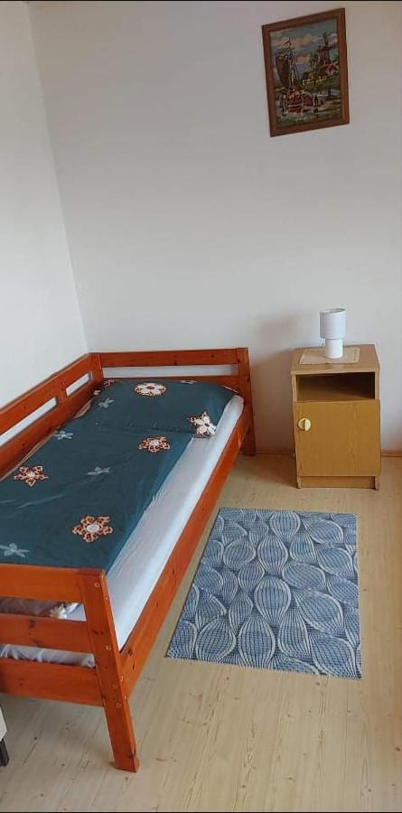 Hotel Badacsonyi Pihenes Privat Berlemeny Badacsonytomaj Esterno foto