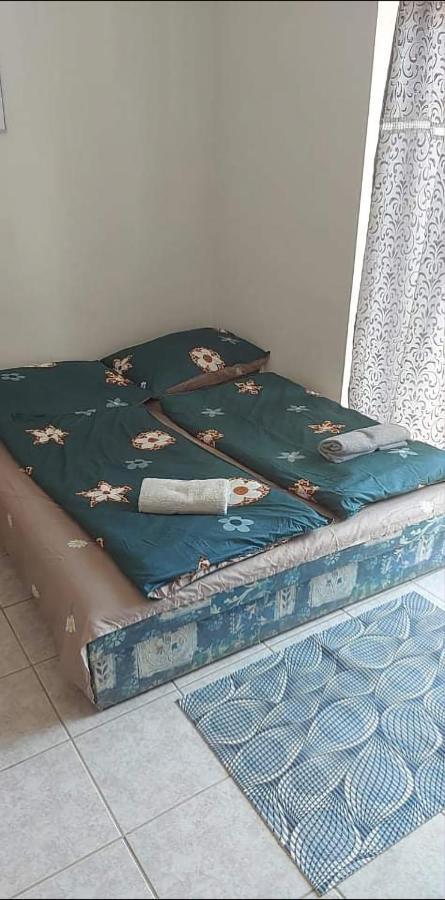 Hotel Badacsonyi Pihenes Privat Berlemeny Badacsonytomaj Esterno foto